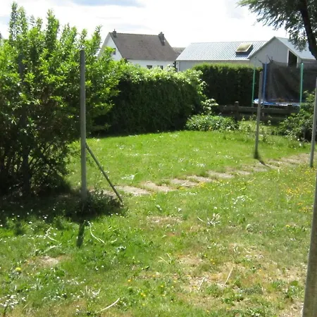 Casa vacanze Modern Holiday Home In Bullingen With Garden *