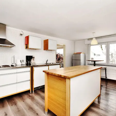 Modern Holiday Home In Bullingen With Garden Afst