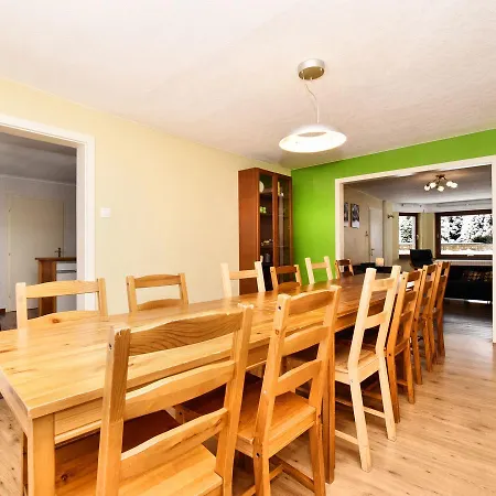 Modern Holiday Home In Bullingen With Garden * Afst